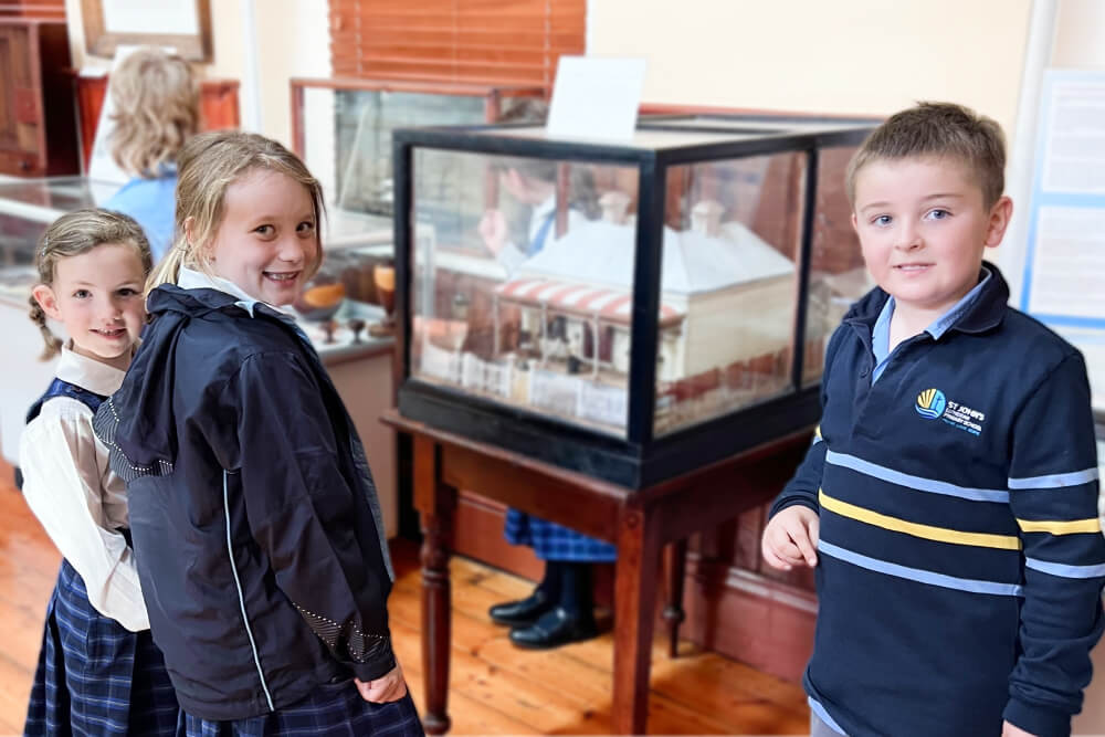 stjohns-students-at-music-stjohns-lutheran-primary-school-portland.jpg