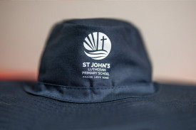 stjohns-lutheran-primary-school-portland-uniform-02.jpg